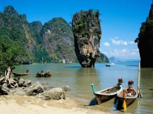 Hongs of Phang Nga Bay James Bond island